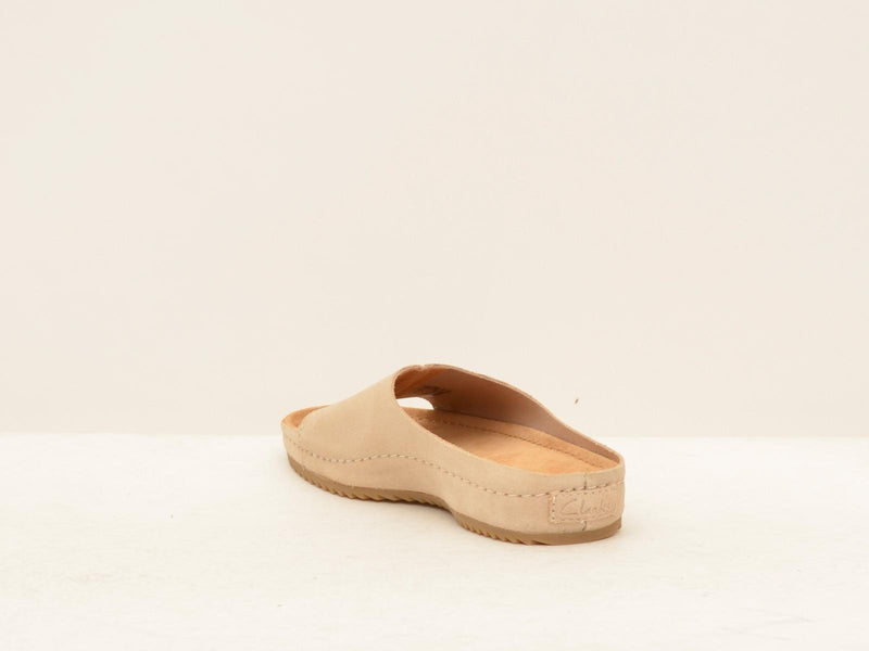 Clarks 170486SAND